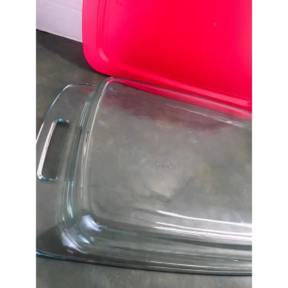 Pyrex clear glass